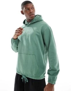 Levi's Central Baby Tab Logo Relaxed Fit Hoodie In Green For Men