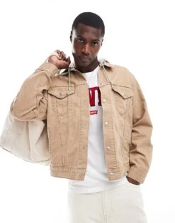 Levi's Sweat Hood Relaxed Fit Canvas Trucker Jacket In Tan For Men