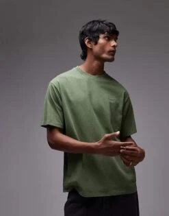 Levi's Red Tab Vintage Relaxed Fit Logo Garment Dye T-shirt In Mid Green For Men